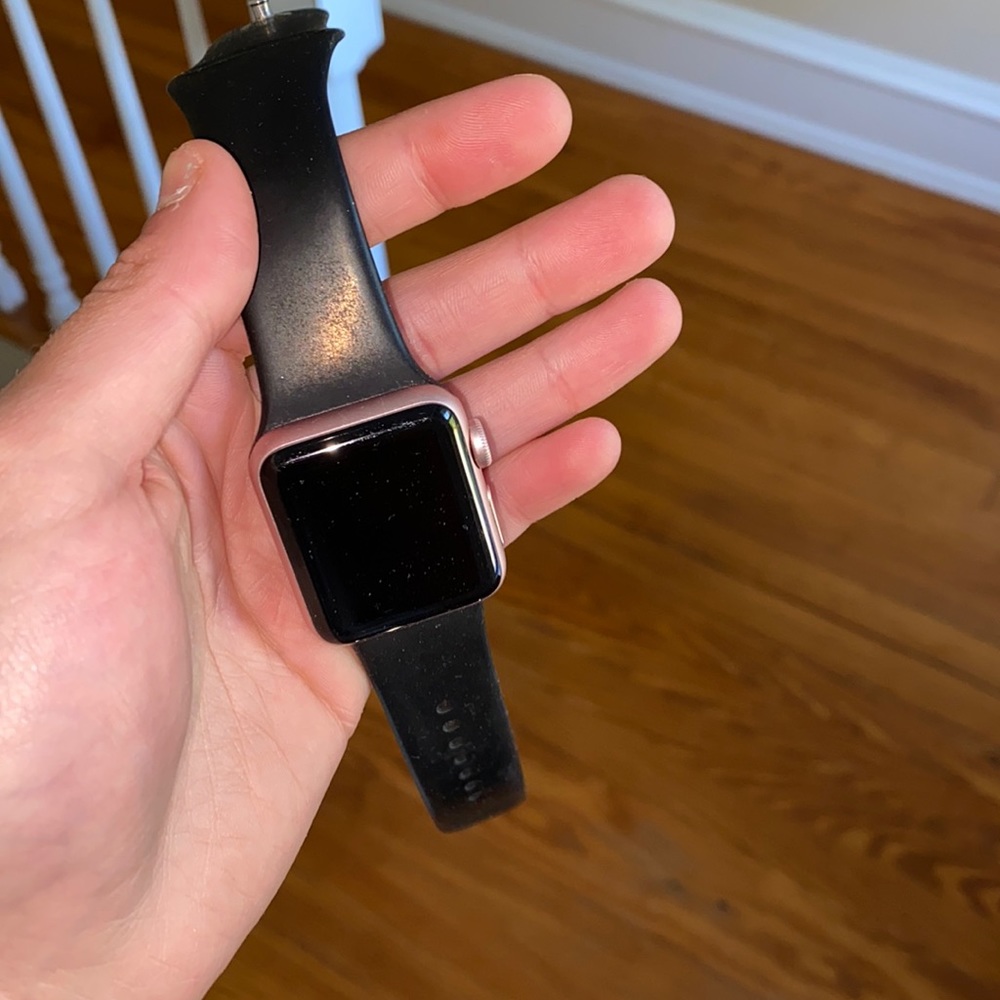 Apple series 3 watch